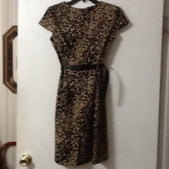 Olivia Mathews Animal Print Mini dress, 4P, WDress1 - Picture 3 of 4